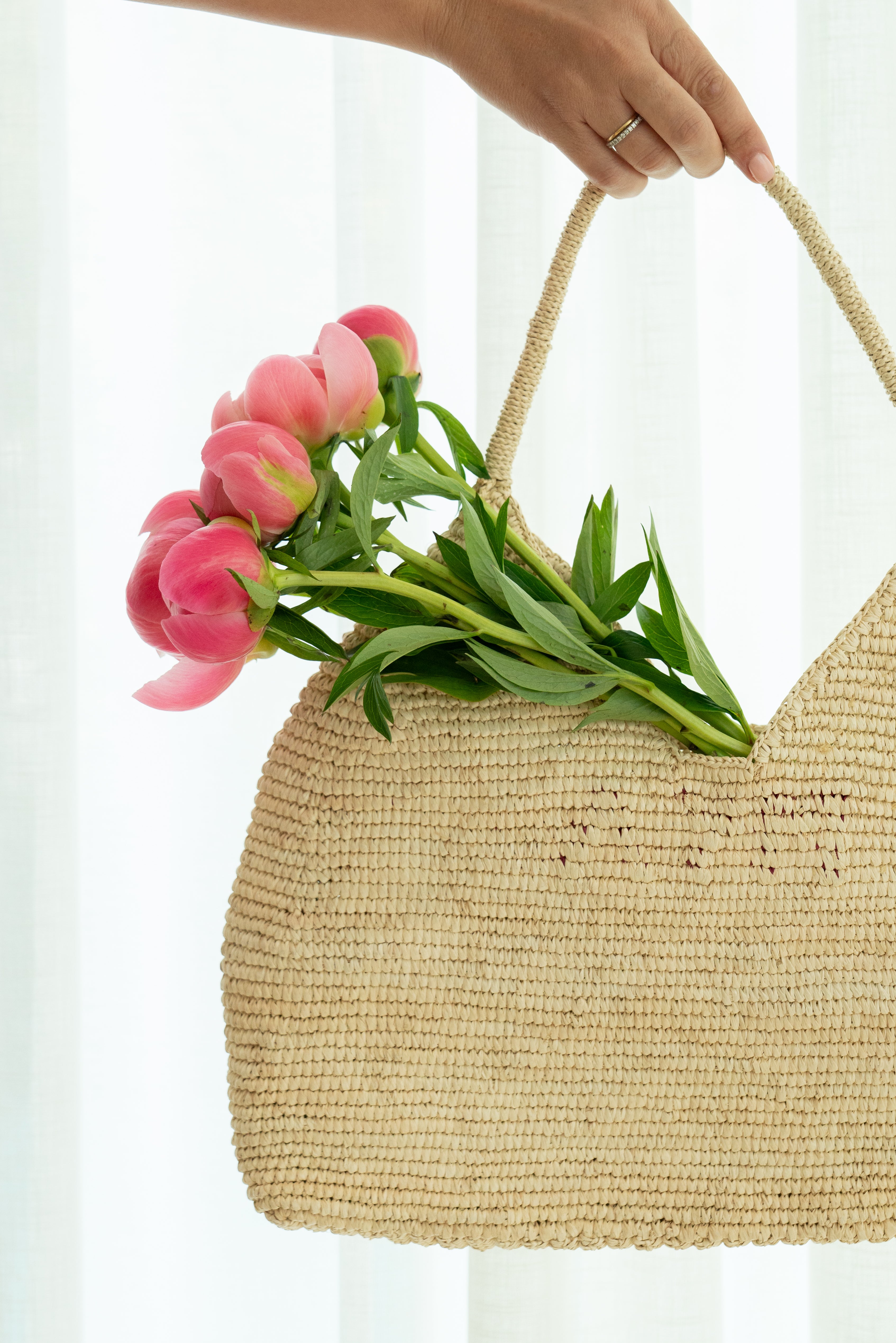 Essence Natural Crochet Bag